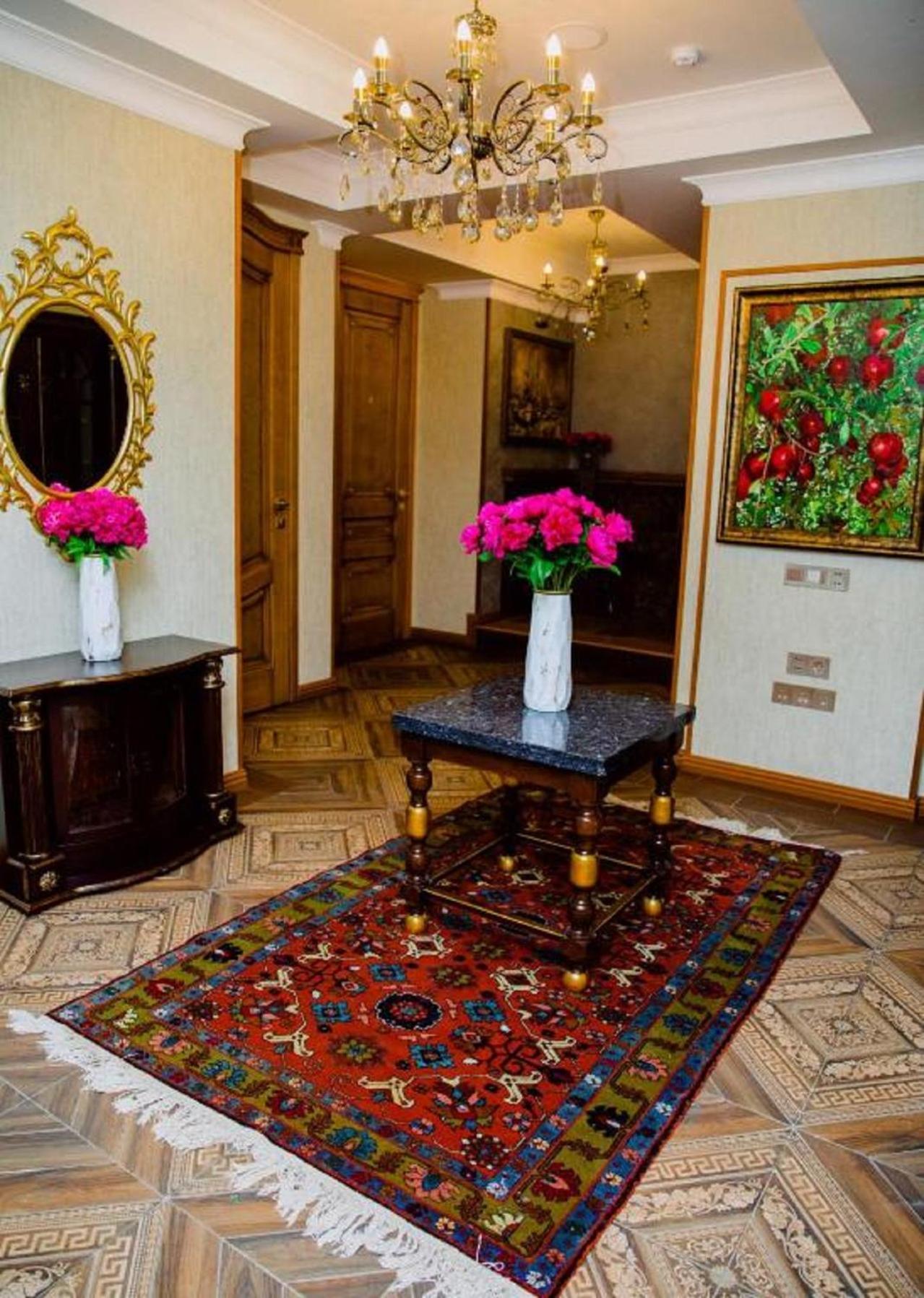 Royal Antique Boutique Hotel Baku Exterior photo